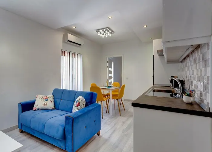 Modern Just Off The Promenade * Sliema